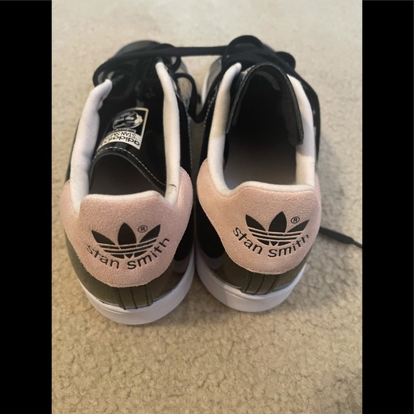 Like New Adidas Stan smith size 11 shinny - Picture 3 of 7